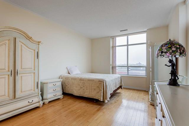 608 - 1 Glen Park Ave, Condo with 2 bedrooms, 3 bathrooms and 2 parking in Toronto ON | Image 16