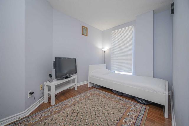 310 - 135 James St S, Condo with 2 bedrooms, 2 bathrooms and 0 parking in Hamilton ON | Image 5