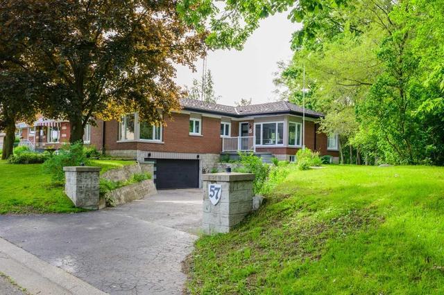 57 Graham Ave, House detached with 3 bedrooms, 3 bathrooms and 5 parking in Brantford ON | Image 2