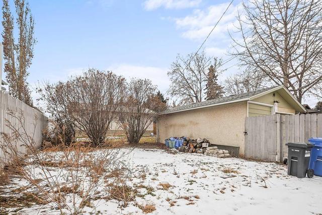 3824 47 Street, House detached with 3 bedrooms, 2 bathrooms and 2 parking in Red Deer AB | Image 25