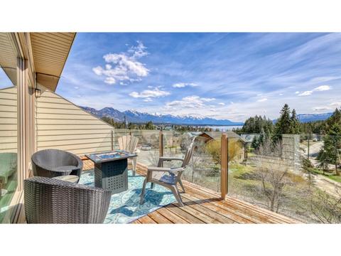 804 15th Street, Invermere, BC, V0A1K4 | Card Image