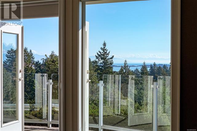 3554 Collingwood Dr, House detached with 3 bedrooms, 4 bathrooms and 2 parking in Nanaimo E BC | Image 22