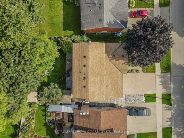 236 Ironwood Rd, House detached with 3 bedrooms, 4 bathrooms and 4 parking in Guelph ON | Image 32