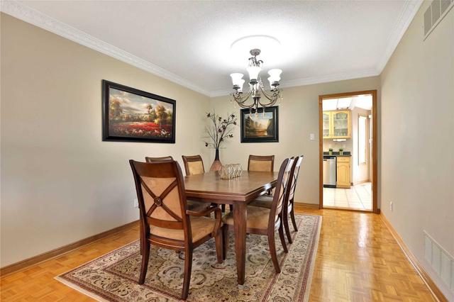 886 Wetherby Lane, House detached with 4 bedrooms, 4 bathrooms and 6 parking in Mississauga ON | Image 17