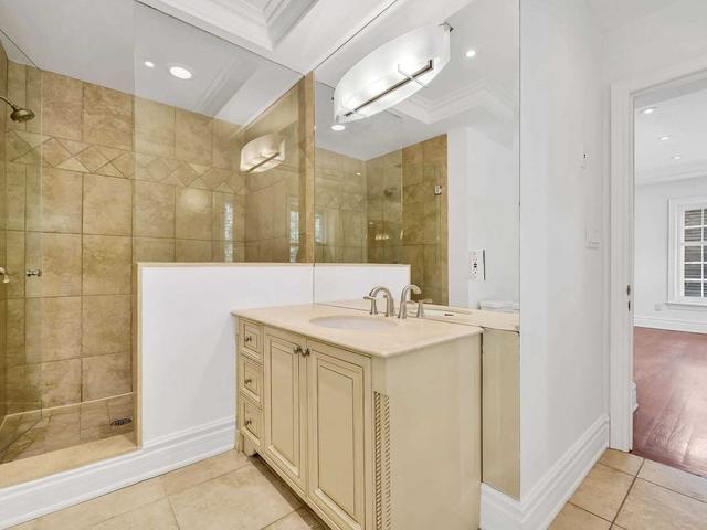 20 Relmar Rd, Townhouse with 3 bedrooms, 3 bathrooms and 1 parking in Toronto ON | Image 19
