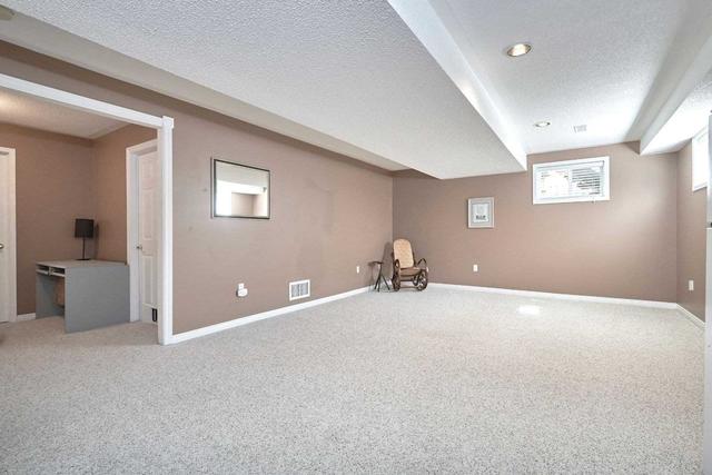 182 Dean Ave, House detached with 2 bedrooms, 3 bathrooms and 6 parking in Barrie ON | Image 4