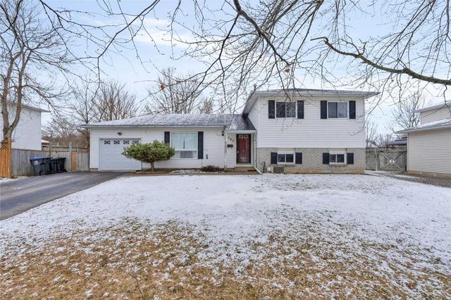 2282 Lynn St, House detached with 3 bedrooms, 1 bathrooms and 7 parking in Innisfil ON | Image 1