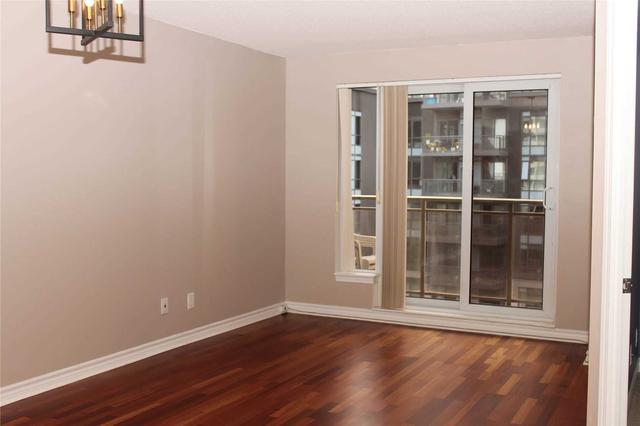 618 - 19 Barberry Pl E, Condo with 1 bedrooms, 2 bathrooms and 1 parking in Toronto ON | Image 7