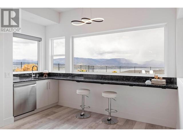 442 Hawk Hill Drive, House detached with 4 bedrooms, 3 bathrooms and 6 parking in Kelowna BC | Image 30