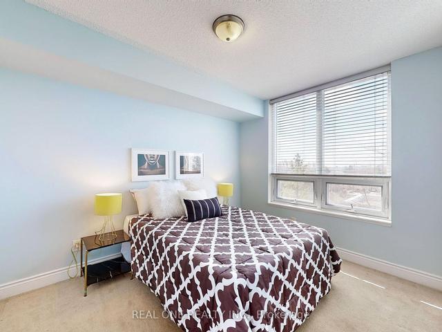 528 - 25 Greenview Ave, Condo with 2 bedrooms, 2 bathrooms and 1 parking in Toronto ON | Image 13