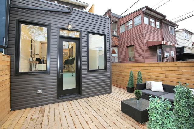 435 Brock Ave, House semidetached with 3 bedrooms, 4 bathrooms and 2 parking in Toronto ON | Image 35