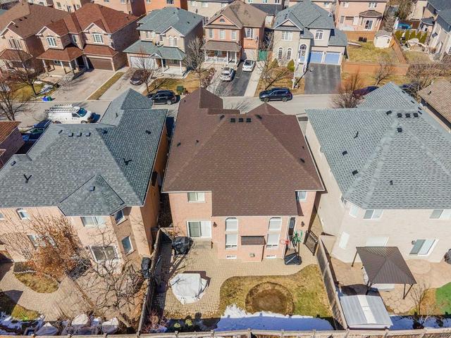 31 Johncrest Way, House detached with 4 bedrooms, 3 bathrooms and 6 parking in Vaughan ON | Image 32