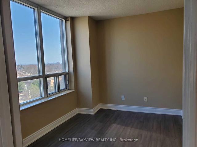1018 - 15 Northtown Way, Condo with 2 bedrooms, 2 bathrooms and 1 parking in Toronto ON | Image 6