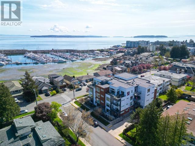 101 - 2447 Henry Ave, Condo with 1 bedrooms, 1 bathrooms and 1 parking in Sidney BC | Image 22