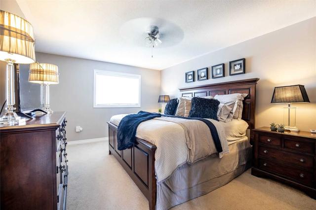 119 Lunney Cres, House detached with 3 bedrooms, 4 bathrooms and 3 parking in Clarington ON | Image 11