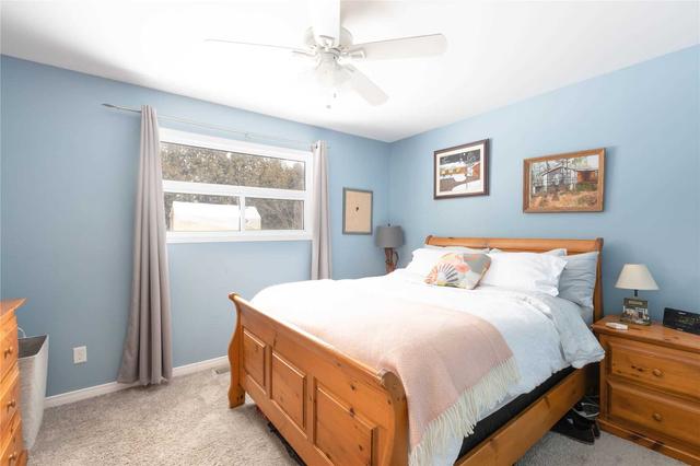 19 Clearview Dr, House detached with 3 bedrooms, 1 bathrooms and 15 parking in Kawartha Lakes ON | Image 10