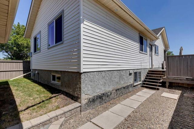 1035 Riverbend Drive Se, House detached with 4 bedrooms, 2 bathrooms and 2 parking in Calgary AB | Image 44