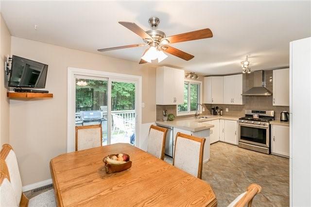 470 Lakeshore Rd E, House detached with 3 bedrooms, 1 bathrooms and 6 parking in Oro Medonte ON | Image 8