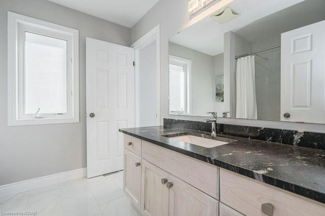 1260 Old Zeller Drive, House detached with 3 bedrooms, 2 bathrooms and 3 parking in Kitchener ON | Image 27