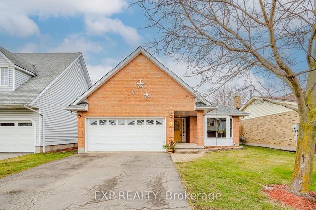 44 Celia Cres, House detached with 2 bedrooms, 2 bathrooms and 4 parking in Guelph ON | Image 35