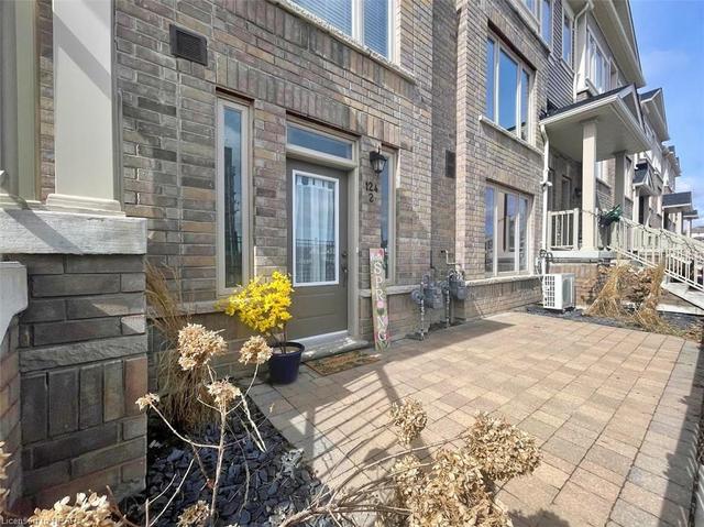 2 - 124 Watson Parkway N, House attached with 1 bedrooms, 1 bathrooms and 2 parking in Guelph ON | Image 5