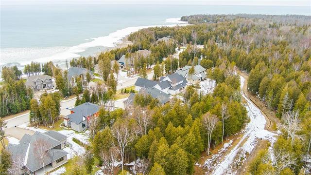 142 Upper Lorne Beach Road, House detached with 4 bedrooms, 3 bathrooms and 8 parking in Kincardine ON | Image 43