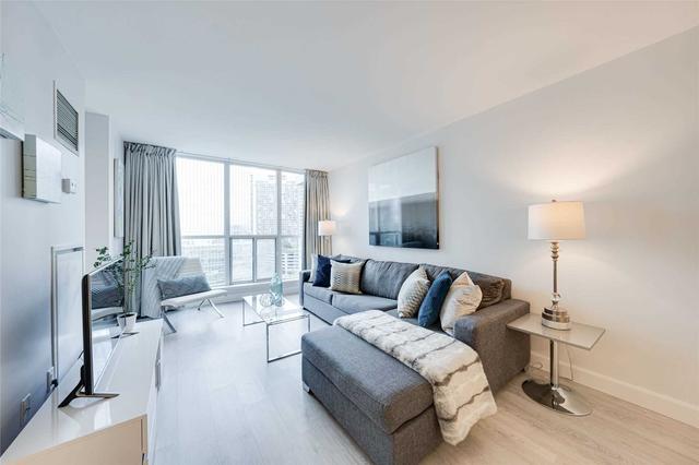 1403 - 8 York St, Condo with 1 bedrooms, 2 bathrooms and 1 parking in Toronto ON | Image 29