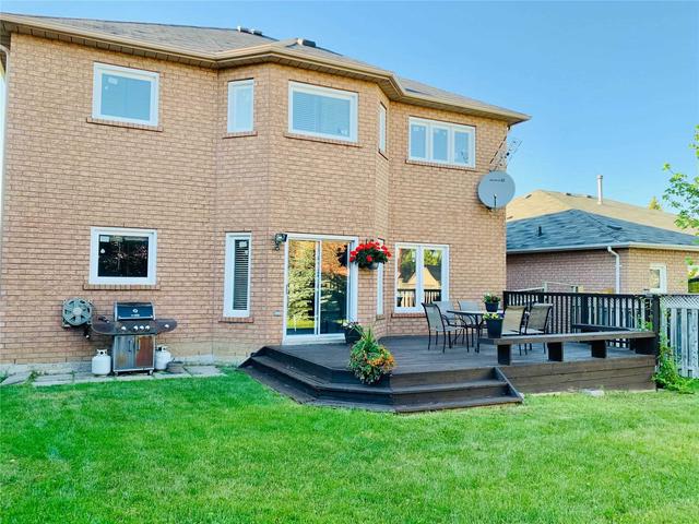 335 Brookside Ave, House detached with 4 bedrooms, 5 bathrooms and 6 parking in Richmond Hill ON | Image 17