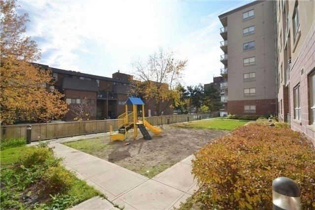 203 - 7405 Goreway Dr, Condo with 2 bedrooms, 2 bathrooms and 1 parking in Mississauga ON | Image 11