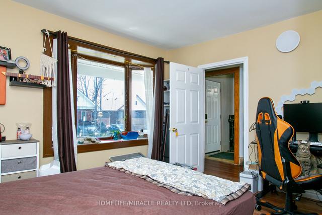 534 Josephine Ave, House detached with 4 bedrooms, 3 bathrooms and 1.5 parking in Windsor ON | Image 33