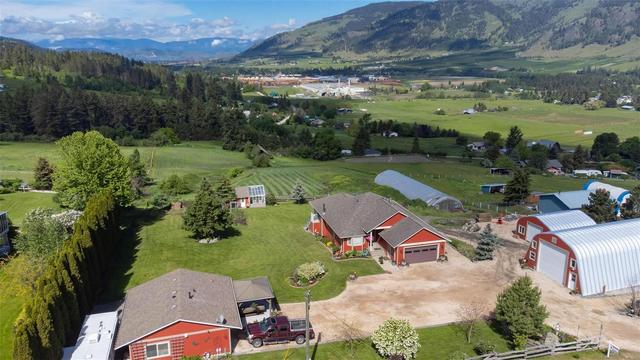 5380 Learmouth Road, House detached with 4 bedrooms, 4 bathrooms and 15 parking in Coldstream BC | Image 49
