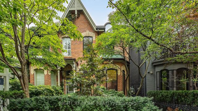 53 Hazelton Ave, House semidetached with 3 bedrooms, 4 bathrooms and 2 parking in Toronto ON | Image 12