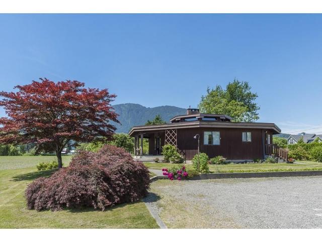 41594 South Sumas Road, House detached with 3 bedrooms, 2 bathrooms and null parking in Chilliwack BC | Image 3