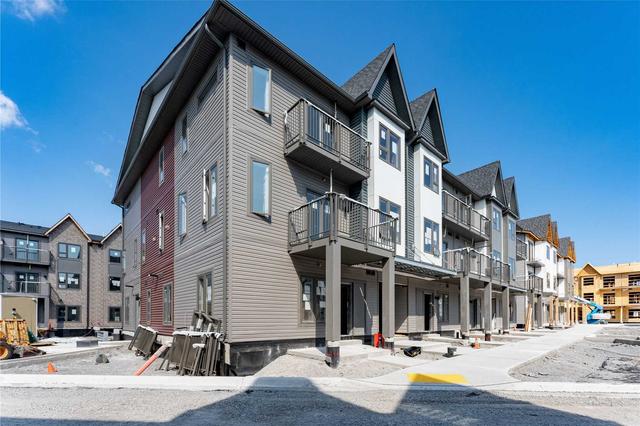 1115 - 2635 William Jackson Dr, Townhouse with 2 bedrooms, 2 bathrooms and 1 parking in Pickering ON | Card Image