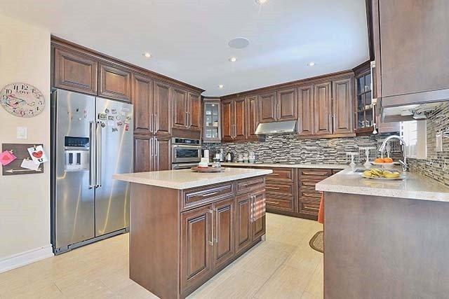 326 Northwood Dr, House detached with 4 bedrooms, 4 bathrooms and 4 parking in Oakville ON | Image 10