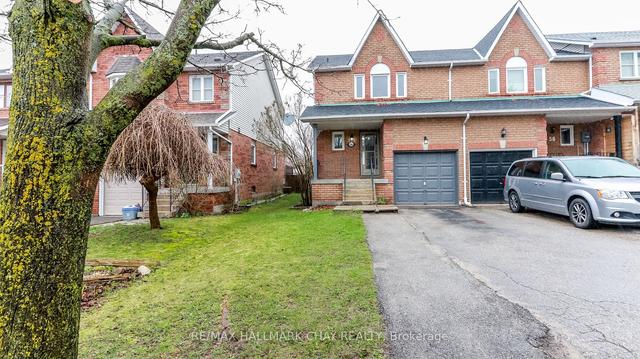 56 Brucker Rd, House attached with 3 bedrooms, 2 bathrooms and 3 parking in Barrie ON | Image 1