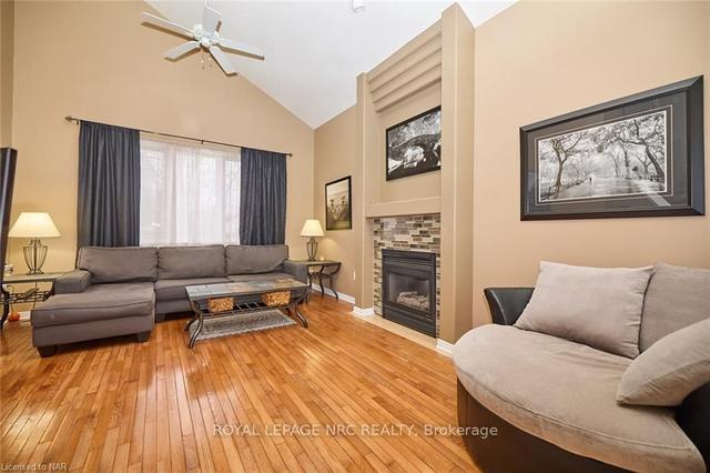 8605 Bell Cres, House detached with 3 bedrooms, 3 bathrooms and 4 parking in Niagara Falls ON | Image 38