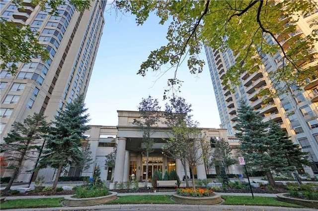 520 - 25 Kingsbridge Garden Circ, Condo with 2 bedrooms, 2 bathrooms and 2 parking in Mississauga ON | Image 1