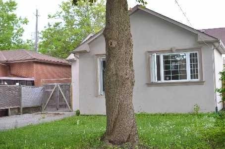95 Steeles Ave, House detached with 2 bedrooms, 2 bathrooms and 4 parking in Toronto ON | Image 6