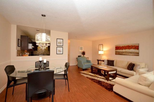 305 - 3055 Tomken Rd, Townhouse with 2 bedrooms, 1 bathrooms and 1 parking in Mississauga ON | Image 10