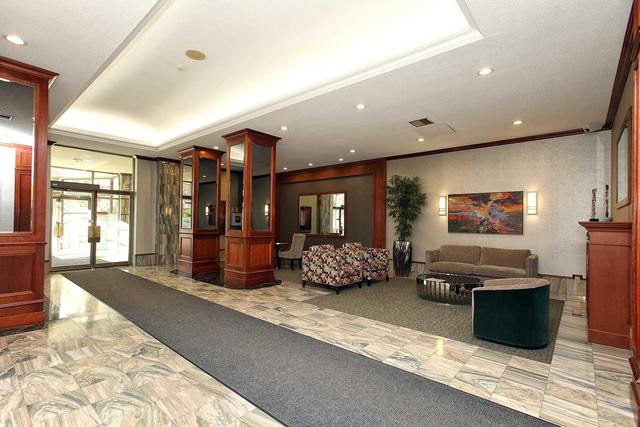 2307 - 195 Wynford Dr, Condo with 1 bedrooms, 1 bathrooms and 1 parking in Toronto ON | Image 13