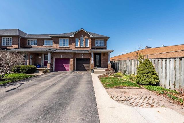 4490 Victory Crt, House attached with 3 bedrooms, 3 bathrooms and 4 parking in Burlington ON | Image 12