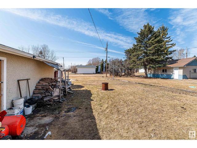 214 6th St, House detached with 4 bedrooms, 1 bathrooms and null parking in Thorhild County AB | Image 27