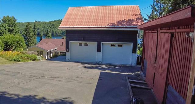 52 Wiltom Drive, House detached with 3 bedrooms, 2 bathrooms and 4 parking in Madawaska Valley ON | Image 8
