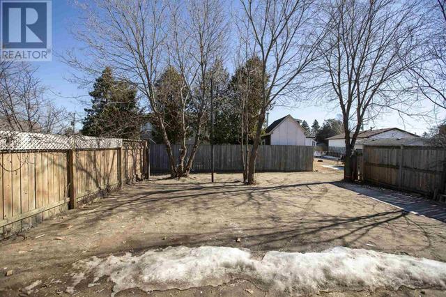 375 High St N, House detached with 2 bedrooms, 1 bathrooms and null parking in Thunder Bay ON | Image 30