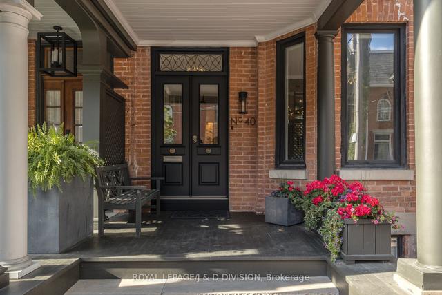40 Bernard Ave, House semidetached with 4 bedrooms, 5 bathrooms and 1 parking in Toronto ON | Image 12