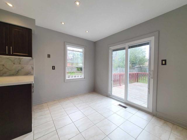 50 Bendamere Cres, House detached with 4 bedrooms, 4 bathrooms and 6 parking in Markham ON | Image 3