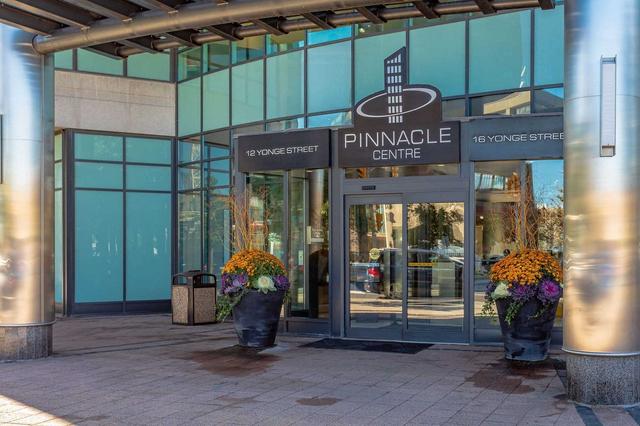 1611 - 12 Yonge St, Condo with 1 bedrooms, 1 bathrooms and 1 parking in Toronto ON | Image 22