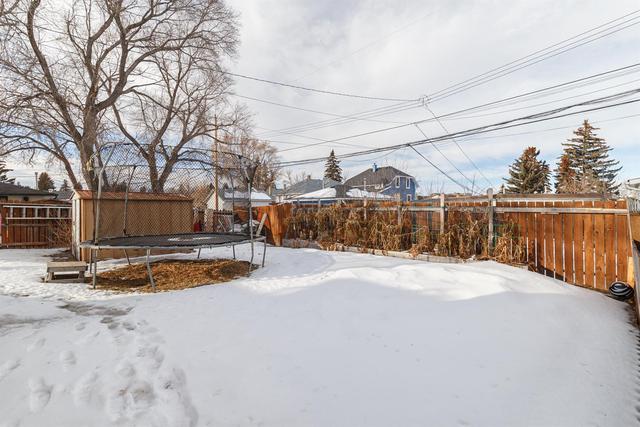 336 33 Avenue Ne, House detached with 4 bedrooms, 1 bathrooms and 4 parking in Calgary AB | Image 25