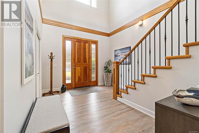 7739 Clark Dr, House detached with 4 bedrooms, 3 bathrooms and 3 parking in Lantzville BC | Image 26